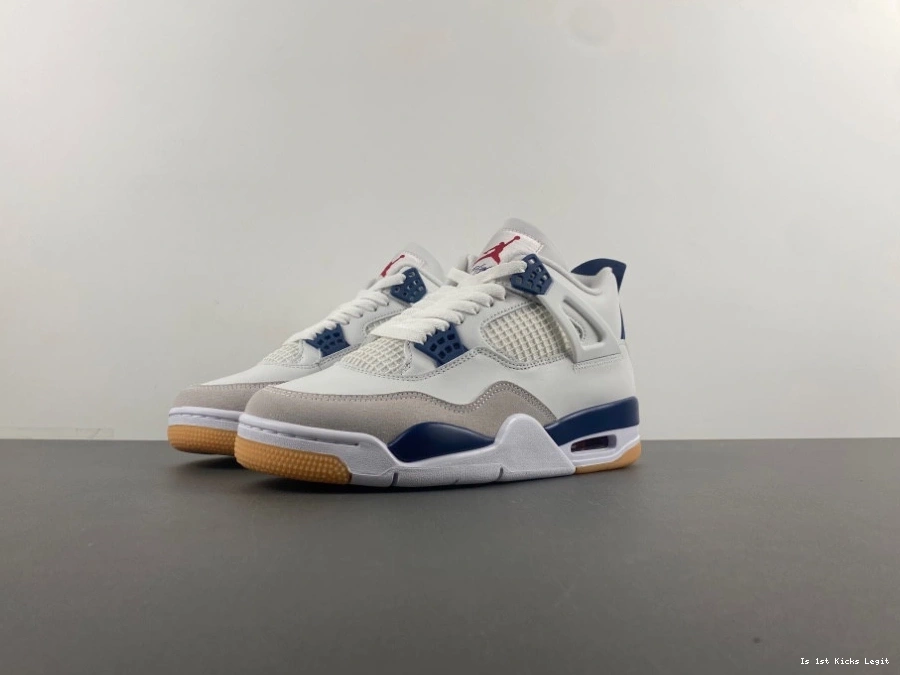 Jordan Men's DR5415-100 Navy 4 SB Retro - 1019
